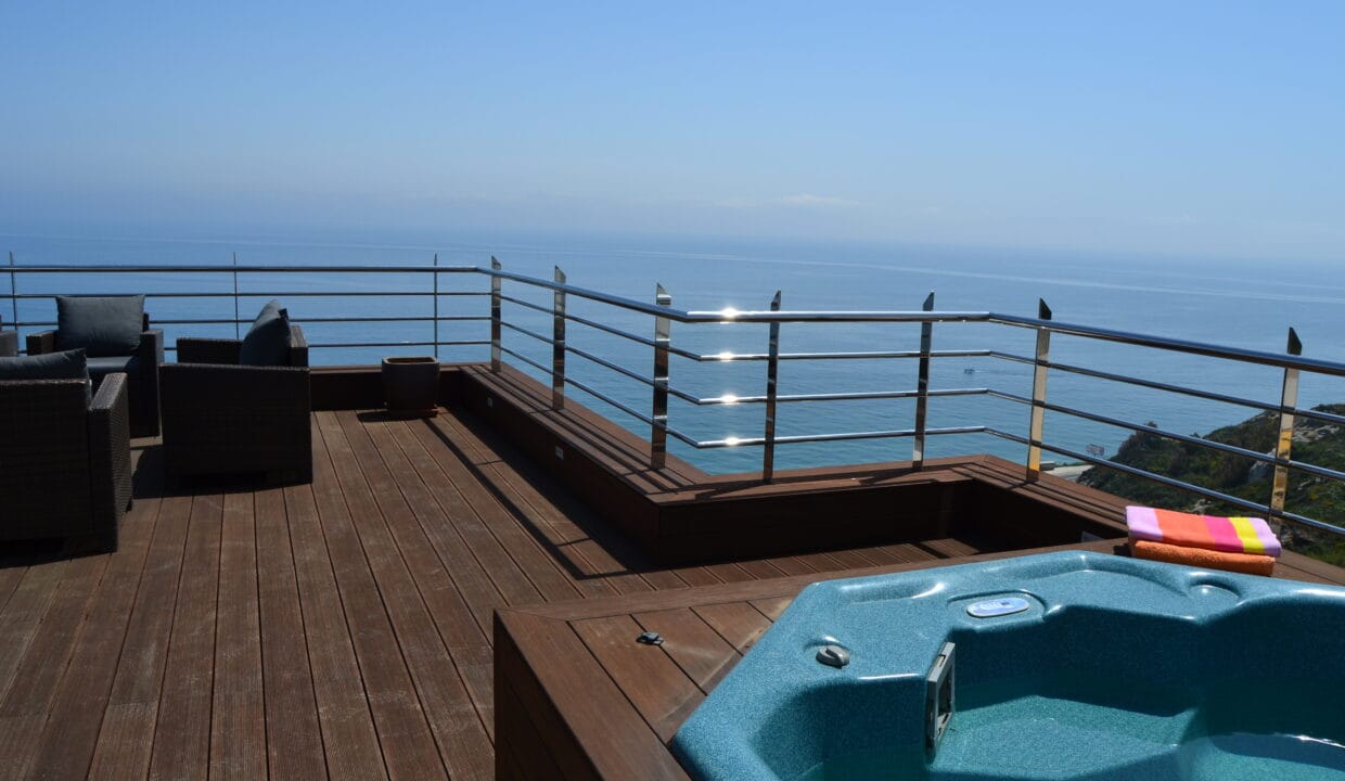 23 La Pal 48 Jacuzzi